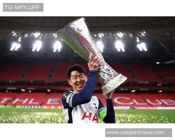 足球明星精彩瞬间大集合尽览全球顶级球员风采与荣耀时刻